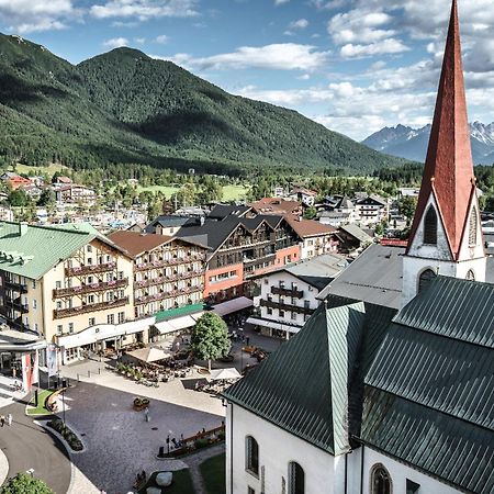Krumers Post Hotel&Spa Seefeld in Tirol Buitenkant foto